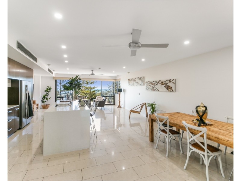 8/64 The Esplanade, Burleigh Heads QLD 4220