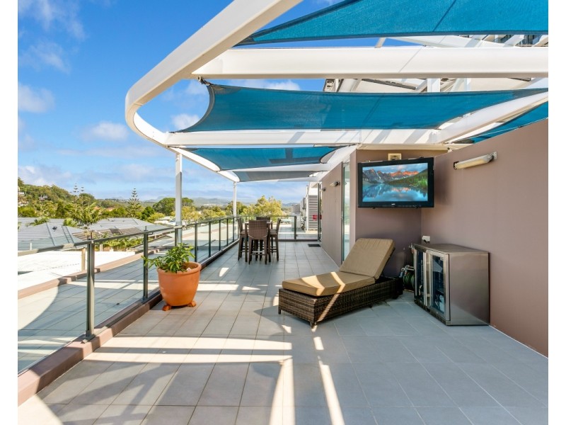 8/64 The Esplanade, Burleigh Heads QLD 4220