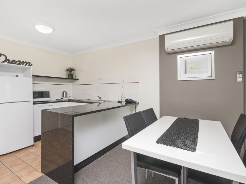 233/99 Griffith Street, Coolangatta QLD 4225