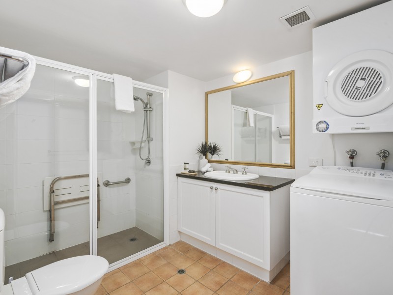 233/99 Griffith Street, Coolangatta QLD 4225