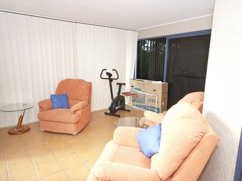 32 Daintree Close, Banora Point NSW 2486