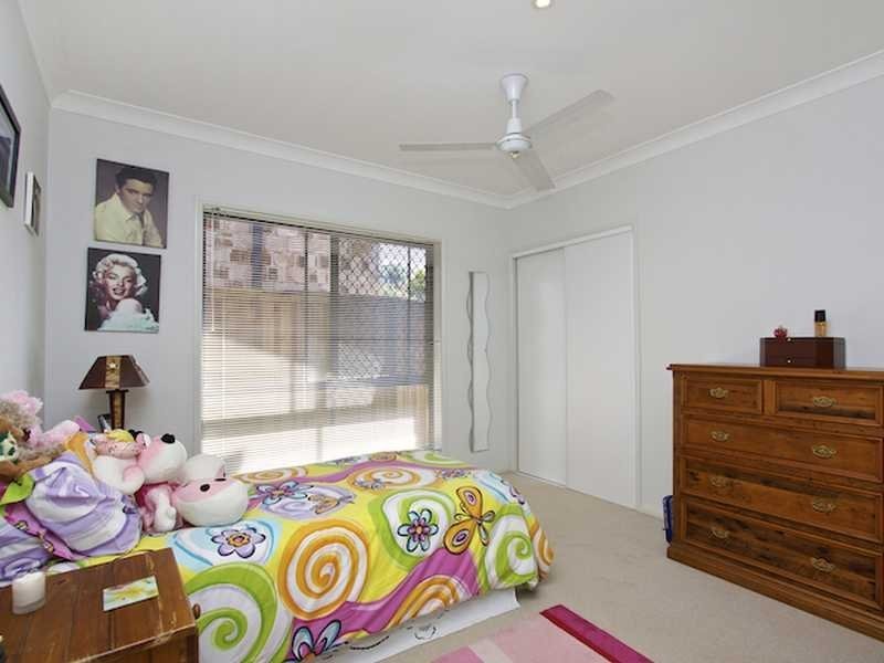 2/2 Daintree Close, Banora Point NSW 2486