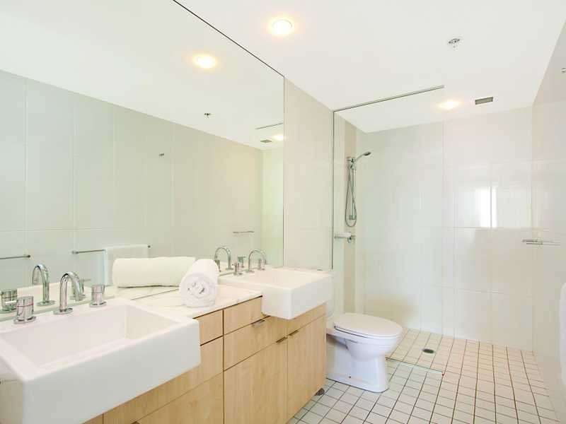 804/3 McLean Street, Coolangatta QLD 4225