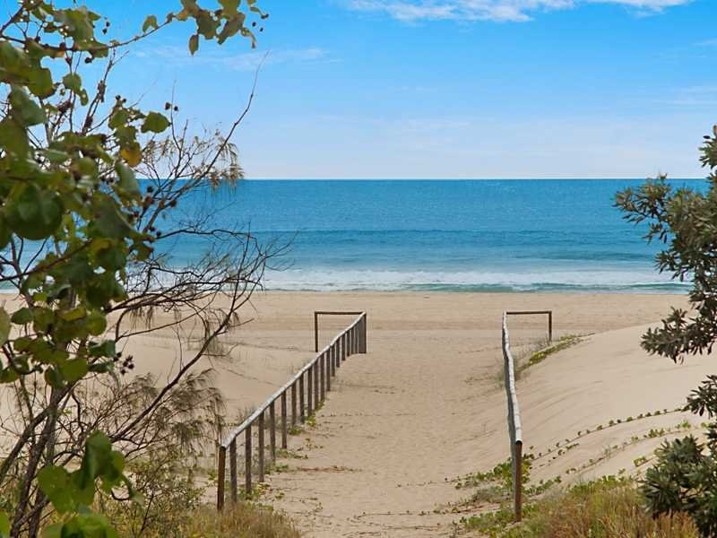 4/88 Pacific Parade, Bilinga QLD 4225