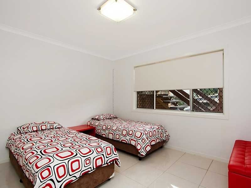 4/88 Pacific Parade, Bilinga QLD 4225