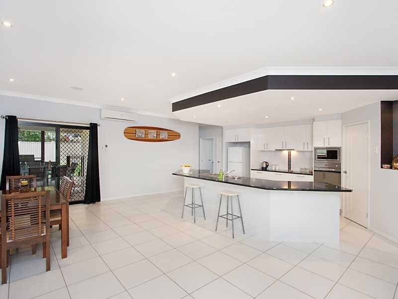 6 Mylestom Circle, Pottsville NSW 2489