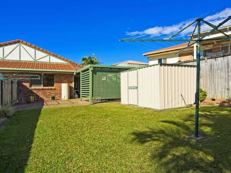 1/2 Cedar Ridge, Banora Point NSW 2486