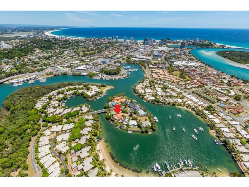 2/6 Mariners Drive East, Tweed Heads NSW 2485