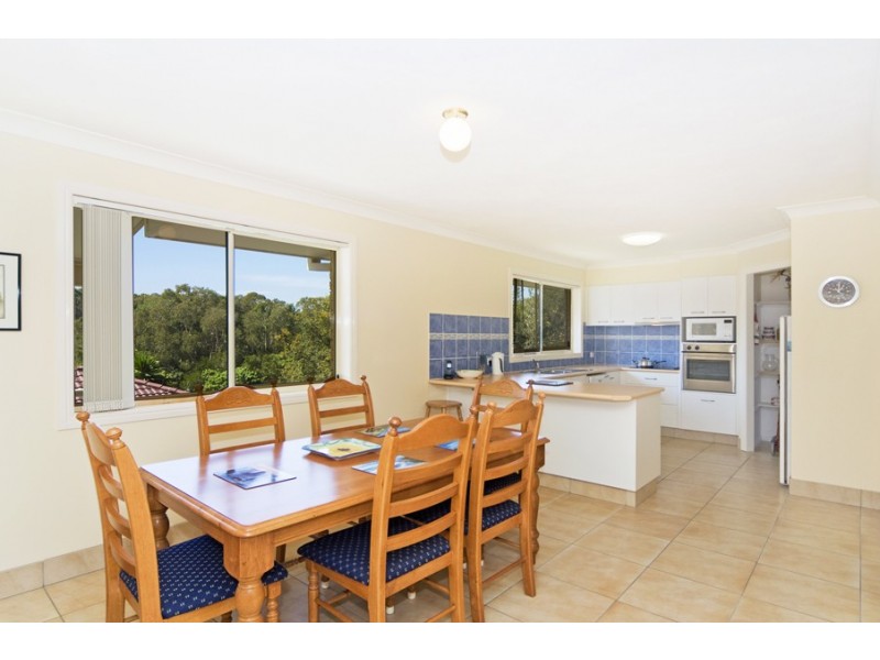 8 Silkwood Terrace, Tweed Heads West NSW 2485