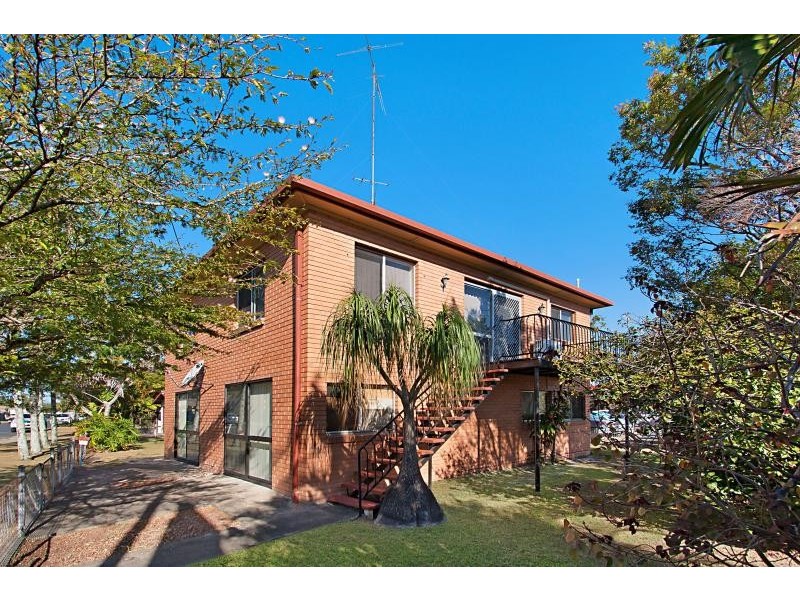 92 Minjungbal Drive, Tweed Heads South NSW 2486