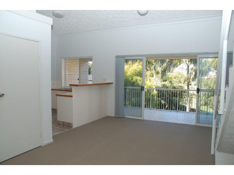 15/54 Dutton St, Coolangatta QLD 4225