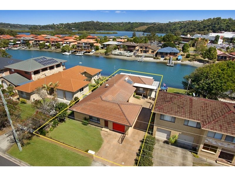 72 Jacaranda Avenue, Tweed Heads West NSW 2485