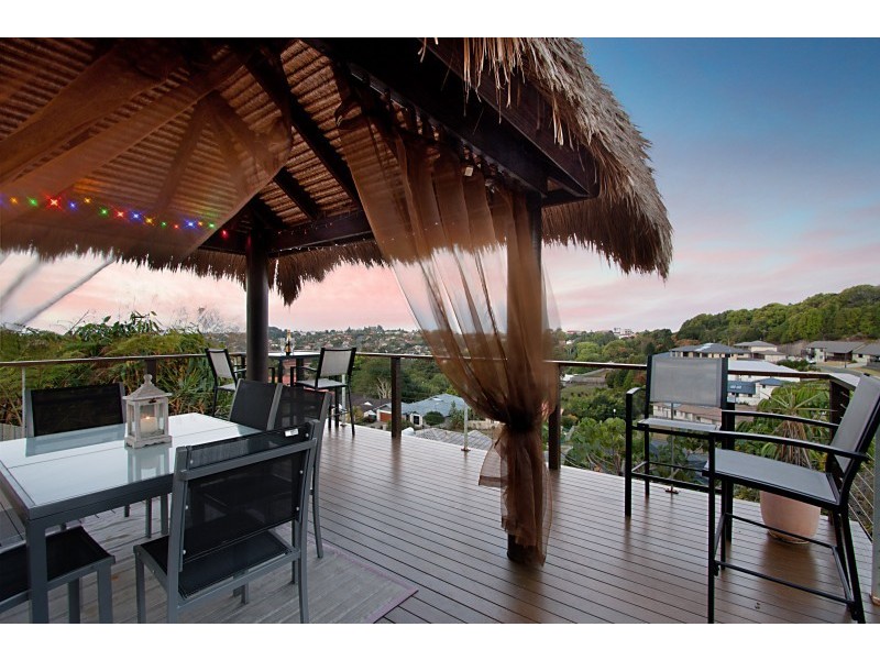 12 Mourne Terrace, Banora Point NSW 2486