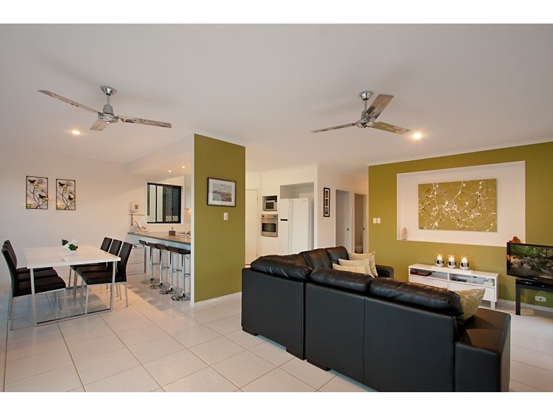 12 Mourne Terrace, Banora Point NSW 2486