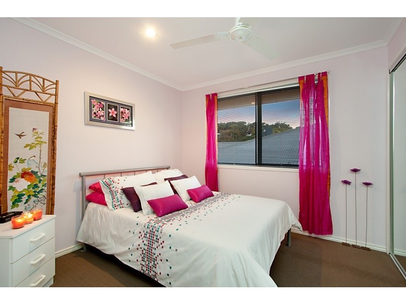 12 Mourne Terrace, Banora Point NSW 2486