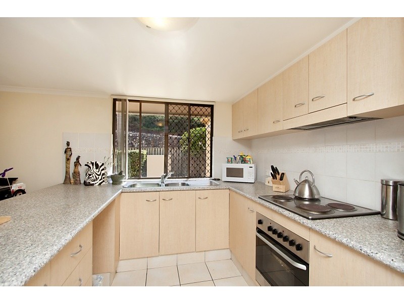 1/53 Stapylton Street, Coolangatta QLD 4225