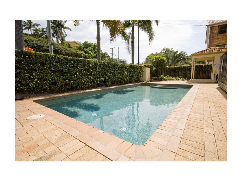 1/53 Stapylton Street, Coolangatta QLD 4225