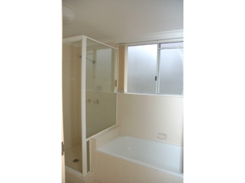 14 / 31-33 Dutton St, Coolangatta QLD 4225