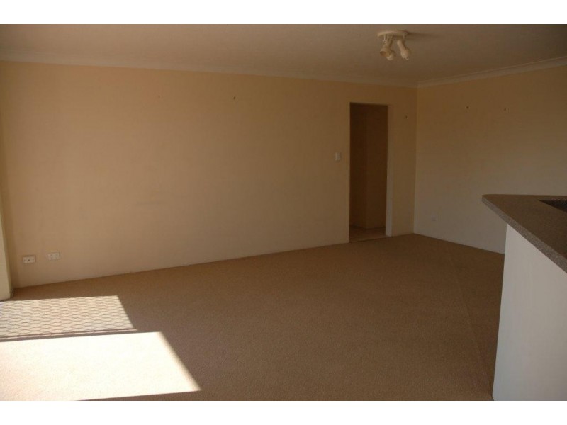 14 / 31-33 Dutton St, Coolangatta QLD 4225