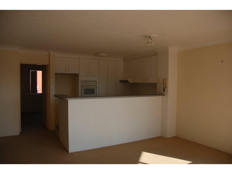 14 / 31-33 Dutton St, Coolangatta QLD 4225