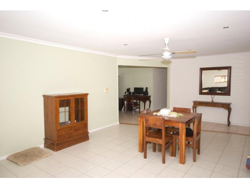69 Jacaranda Ave, Tweed Heads West NSW 2485
