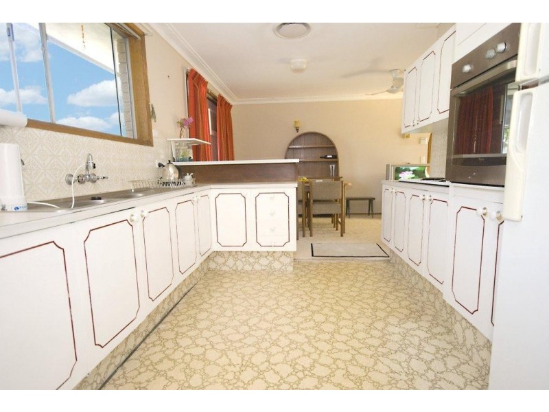 17 Blue Waters Crescent, Tweed Heads West NSW 2485