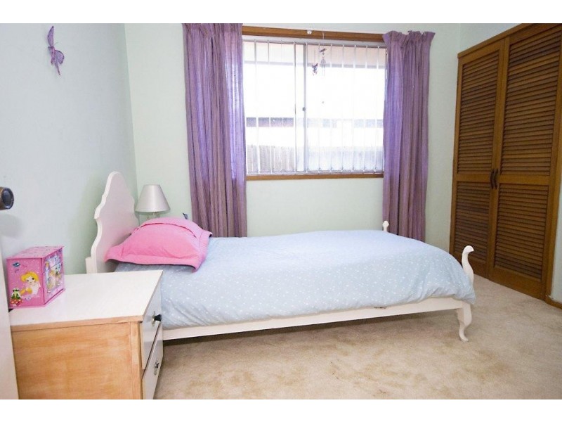 17 Blue Waters Crescent, Tweed Heads West NSW 2485
