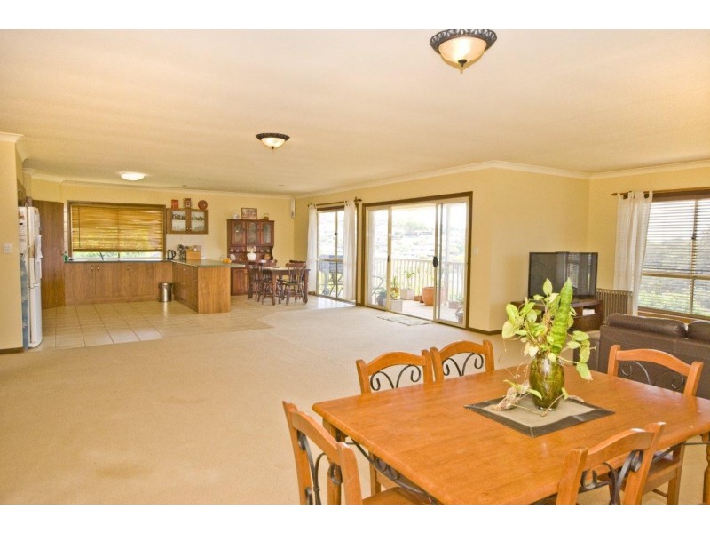 7 Kelburn Close, Banora Point NSW 2486
