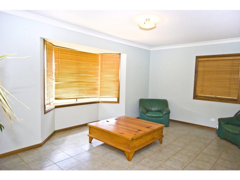7 Kelburn Close, Banora Point NSW 2486