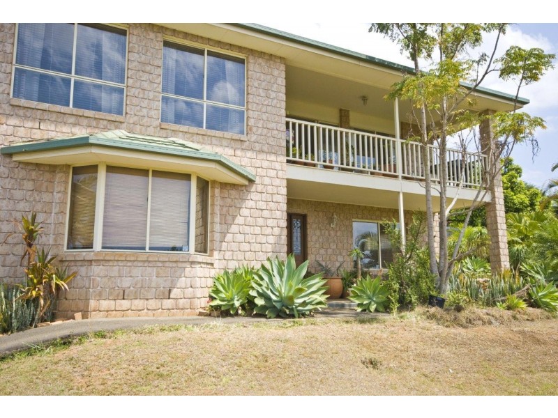 7 Kelburn Close, Banora Point NSW 2486