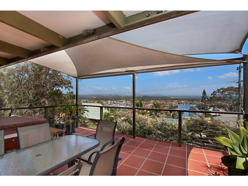 20 Leeward Terrace, Tweed Heads NSW 2485