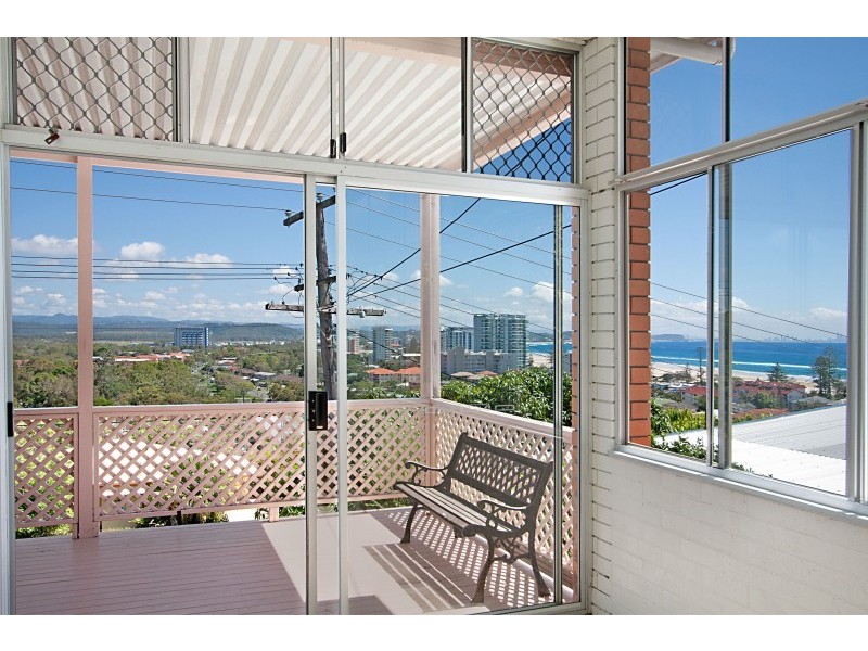 28 Rutledge Street, Coolangatta QLD 4225