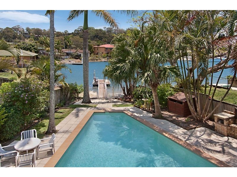 26 Jacaranda Ave, Tweed Heads West NSW 2485