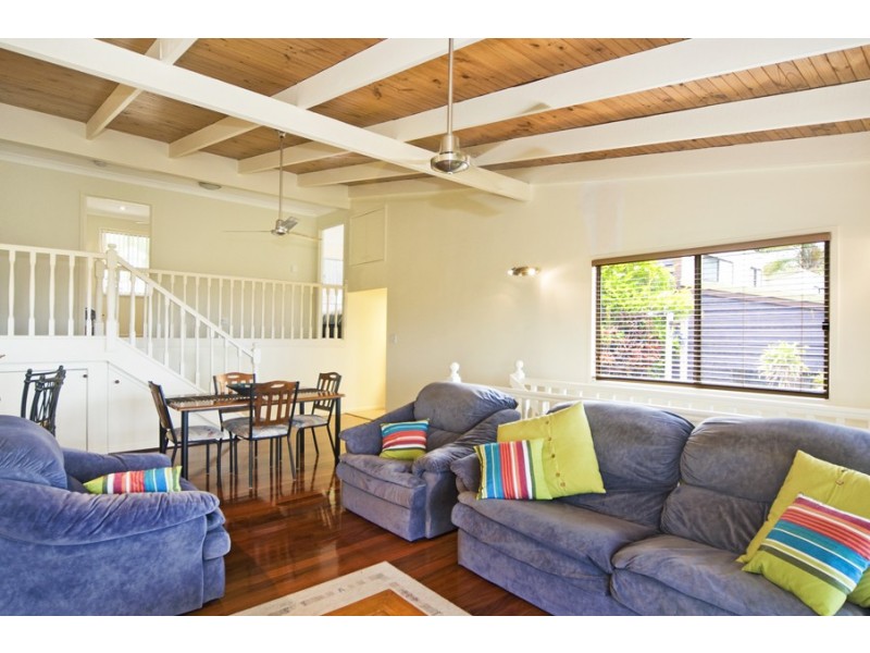 16 Myeerimba Parade, Tweed Heads West NSW 2485