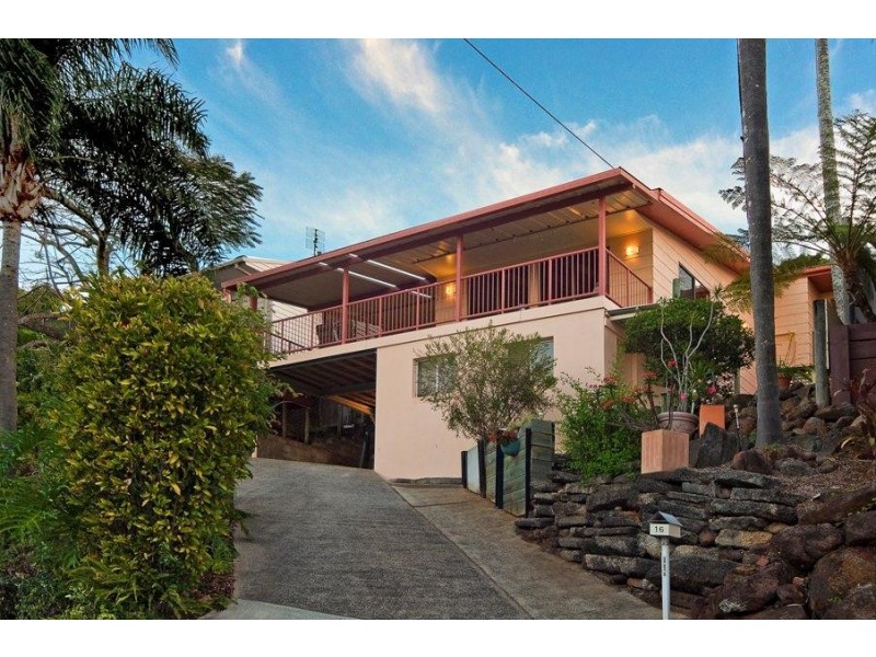 16 Myeerimba Parade, Tweed Heads West NSW 2485