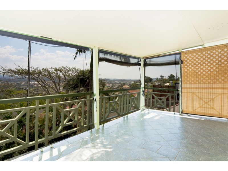 63 Pioneer Parade, Banora Point NSW 2486