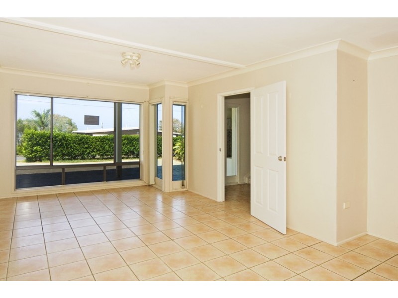 63 Pioneer Parade, Banora Point NSW 2486