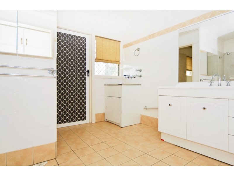 63 Pioneer Parade, Banora Point NSW 2486
