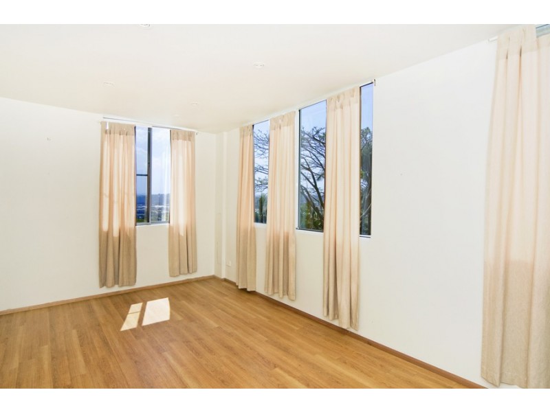 63 Pioneer Parade, Banora Point NSW 2486