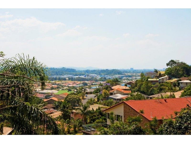 63 Pioneer Parade, Banora Point NSW 2486