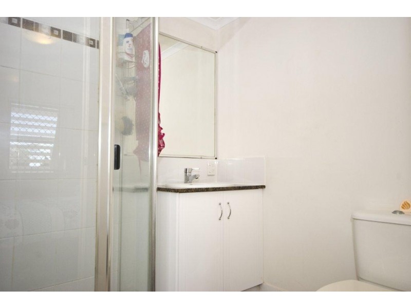 1/50 Miles Street, Coolangatta QLD 4225