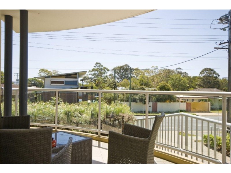 1/50 Miles Street, Coolangatta QLD 4225