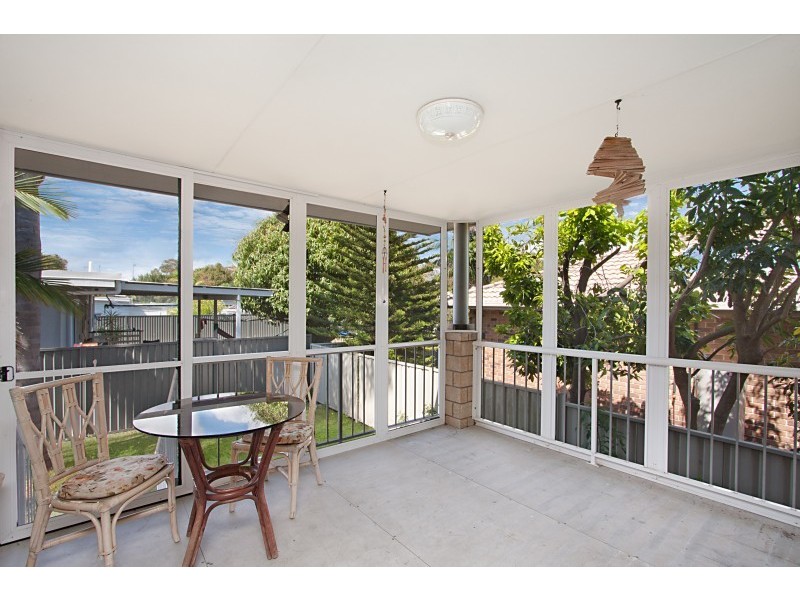 1 Floral Avenue, Tweed Heads South NSW 2486