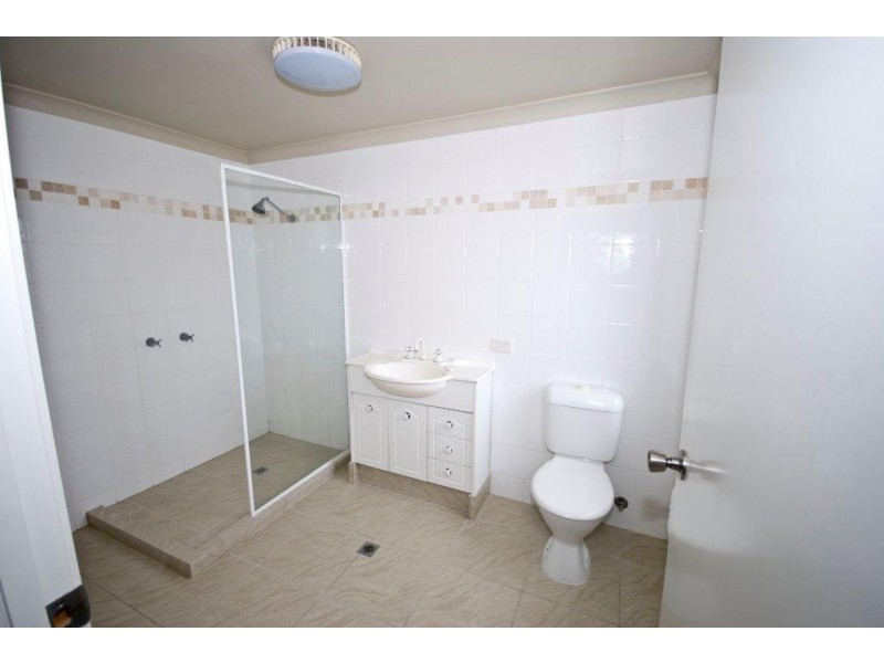 22 Lakes Drive, Tweed Heads West NSW 2485