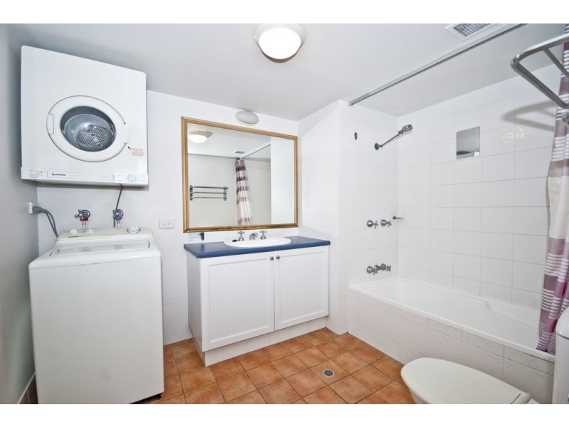 222/99 Griffith St, Coolangatta QLD 4225