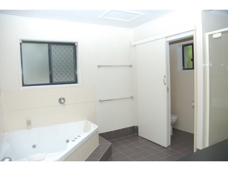 30 Toolona St, Tugun QLD 4224