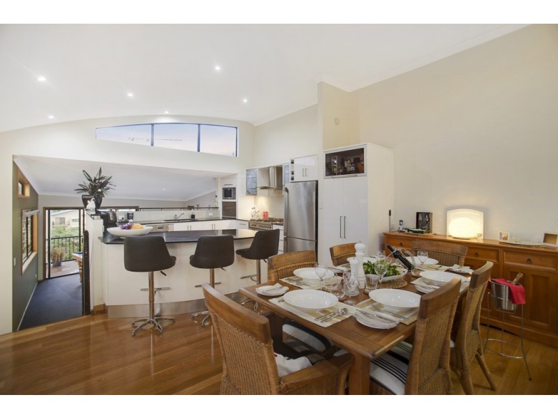 36 Tweed Street, Coolangatta QLD 4225