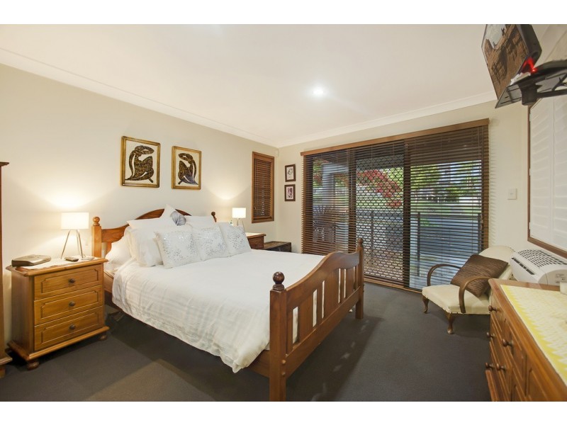 36 Tweed Street, Coolangatta QLD 4225