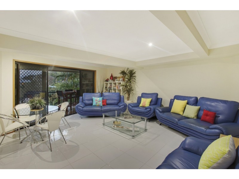 36 Tweed Street, Coolangatta QLD 4225