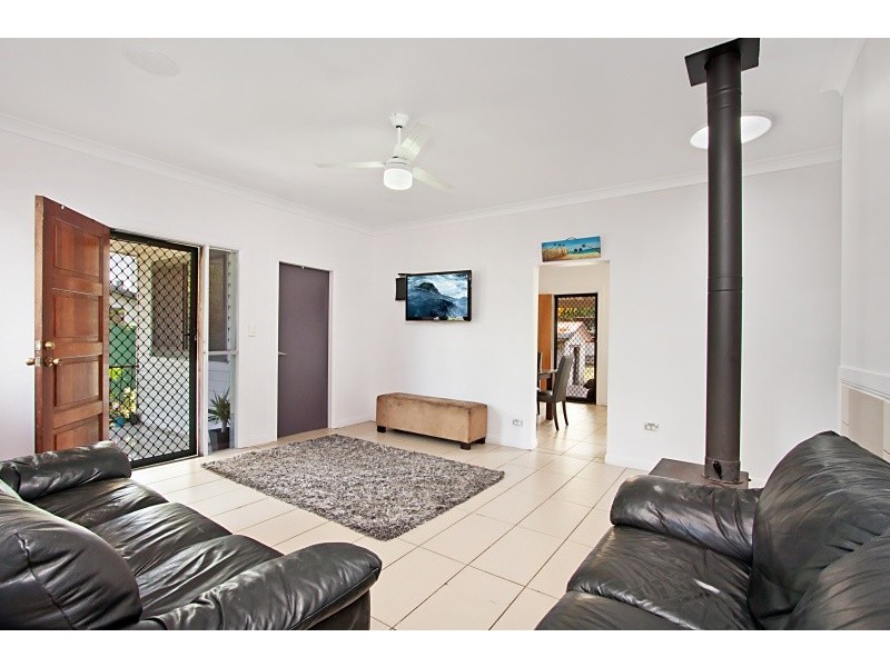 6 Marian St, Tweed Heads West NSW 2485